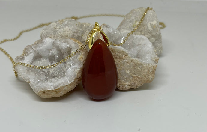 Pendentif goutte sautoir Cornaline A+