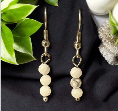 Boucle d'oreille Howlite A