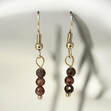 Boucle d'oreille Grenat A