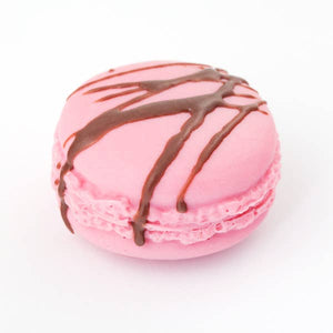 Savon Doux Macaron parfum Fraise Sucrée